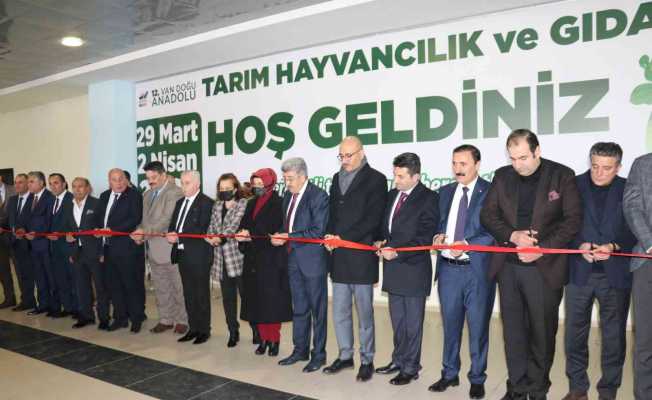 12. Van Doğu Anadolu Tarım Hayvancılık ve Gıda Fuarı kapılarını açtı