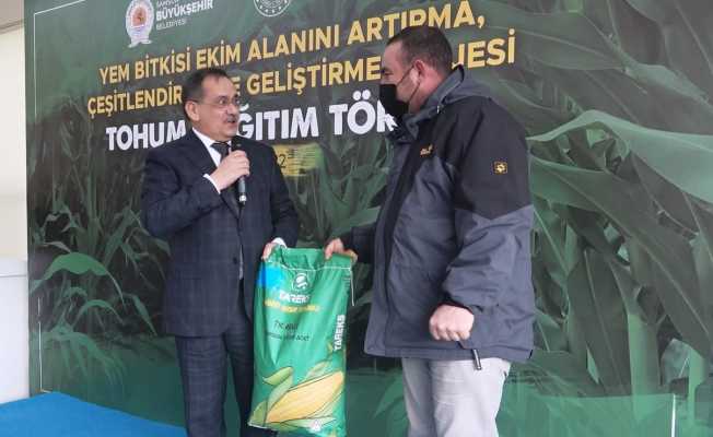 133 ton yem bitkisi tohumu dağıtıldı, yem açığının 3’te 1’ini karşılayacak