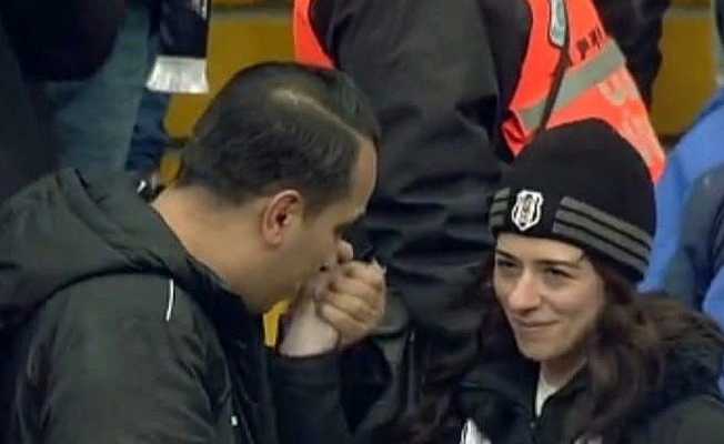 19.03’te Vodafone Park’ta evlenme teklifi!