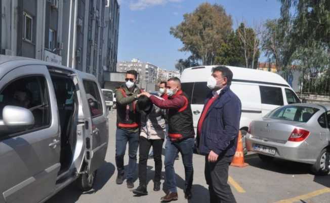 5 aylık hamile eşini, öldürmeden 3 gün önce de bıçakla takip etmiş
