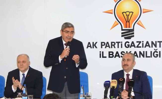 Adalet Eski Bakanı Abdulhamit Gül’den makam değerlendirmesi