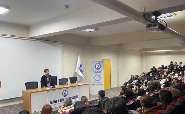 ADÜ’de ’Kariyerin Senin Yolculuğun’ semineri gerçekleştirildi