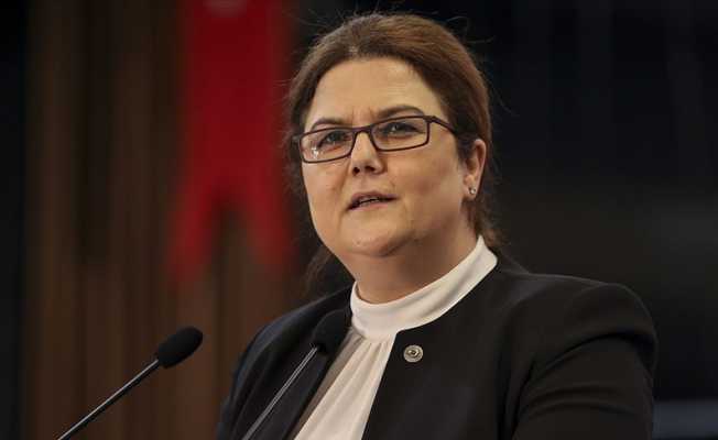 Aile ve Sosyal Hizmetler Bakanı Derya Yanık