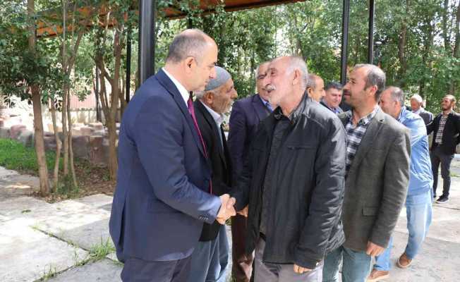 Aileler arasındaki gerginliği Başkan Aksoy bitirdi