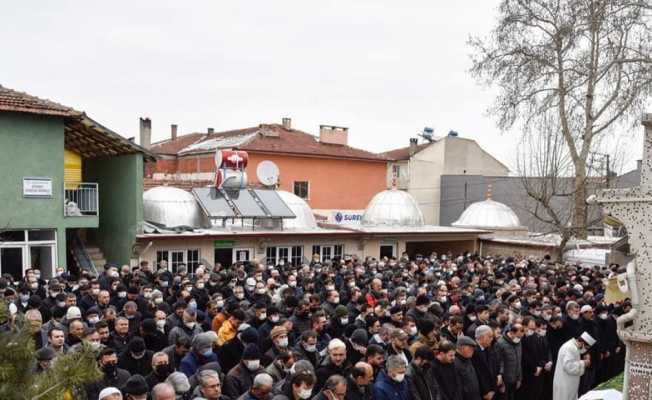 AK Parti Pazaryeri İlçe Başkanı Soydan’ın babası son yolculuğuna uğurlandı