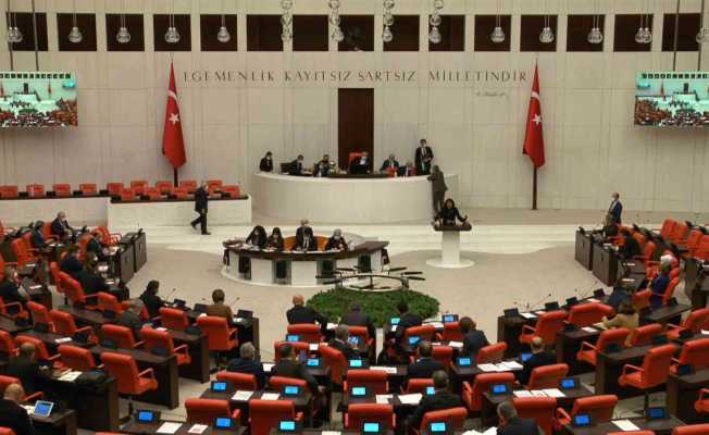 AK Parti’li İskenderoğlu, “Aziz şehitlerimizi unutmayacak, unutturmayacağız”