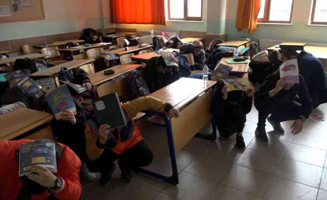 Aksaray’da okullarda deprem tatbikatı yapıldı