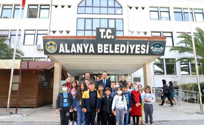 Alanya Belediyesi minik öğrencileri ağırladı