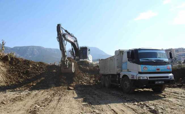 Alanya Mahmutlar’da imar yolu çalışmaları hızlandı