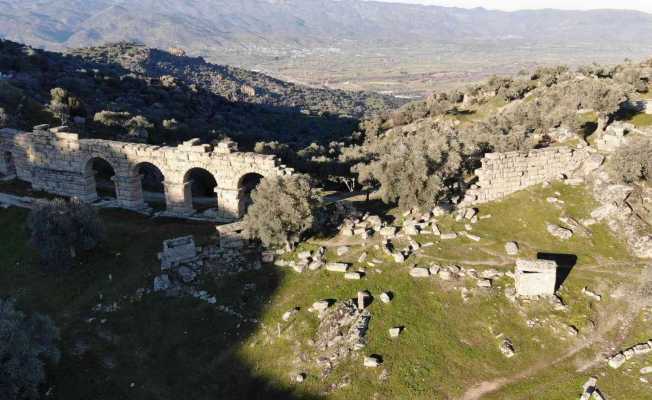 Alinda Antik Kenti bakanlıktan gelecek müjdeli haberi bekliyor