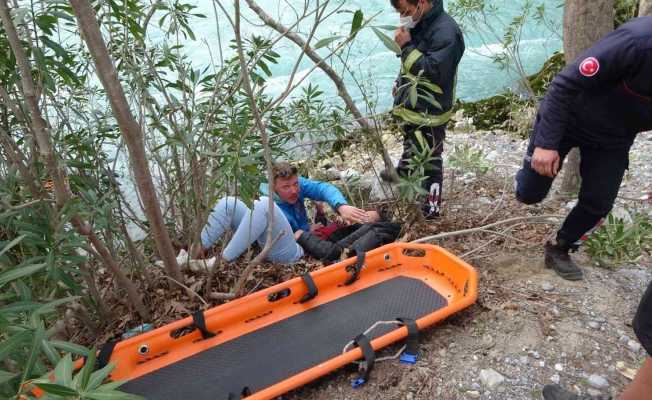Alman turist ATV ile uçuruma yuvarlandı
