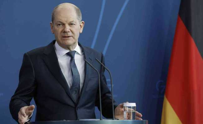 Almanya Başbakanı Scholz, NATO ülkelerinden Ukrayna’ya MİG-29 tipi savaş uçaklarının gönderilmesine karşı