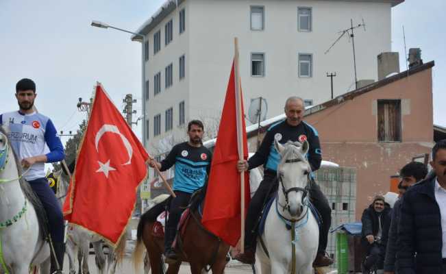 Aşkale’de kar üstünde cirit nefes kesti