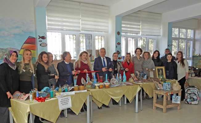 Atıklar sanat eserine dönüştü