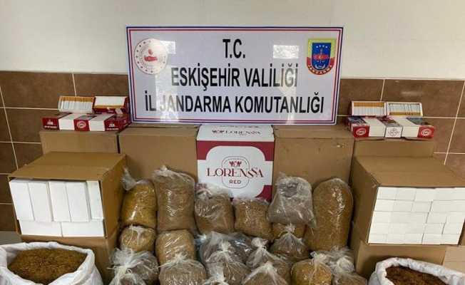 Baharat dükkânında kaçak sigara satan şahıs suçüstü yakalandı