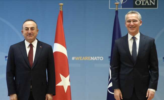 Bakan Çavuşoğlu, NATO Genel Sekreteri Stoltenberg ile bir araya geldi