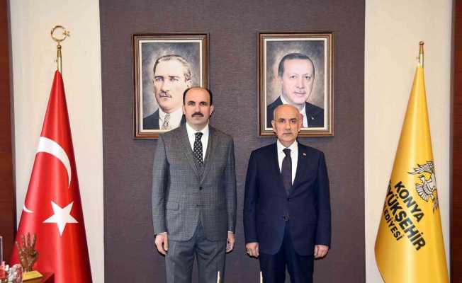 Bakan Kirişci, Konya Büyükşehir Belediye Başkanı Altay’ı ziyaret etti