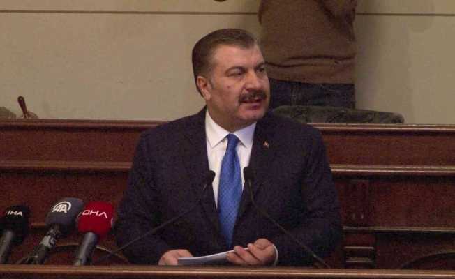 Bakan Koca’dan 14 Mart Tıp Bayramı mesajı: “Hekimlik mesleğine manevi sadakatimizin devam etmesini çok önemsiyorum”