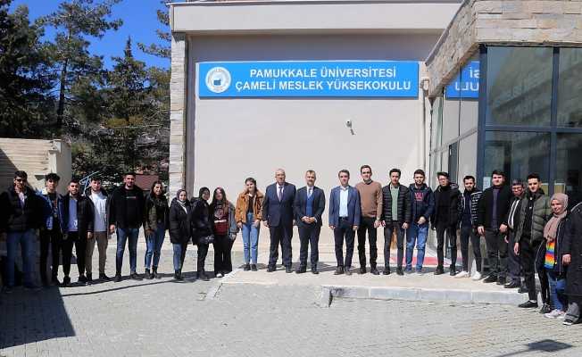 Başkan Arslan Çameli MYO öğrencileriyle buluştu