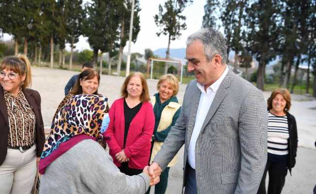 Başkan Esen, Karatepelilerin taleplerini dinledi