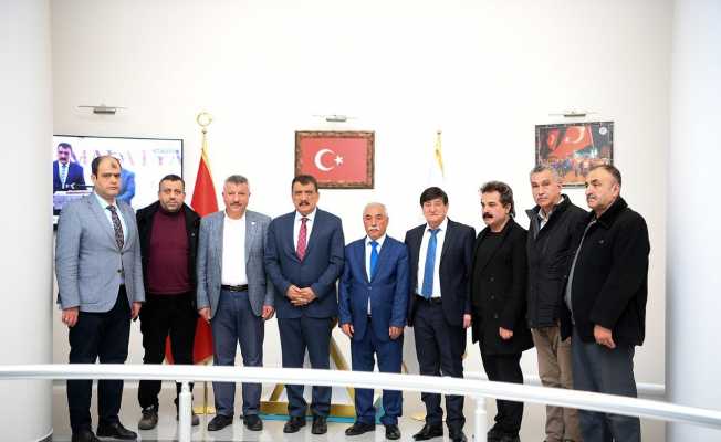 Başkan Gürkan, kahveciler odası yönetimini kabul etti