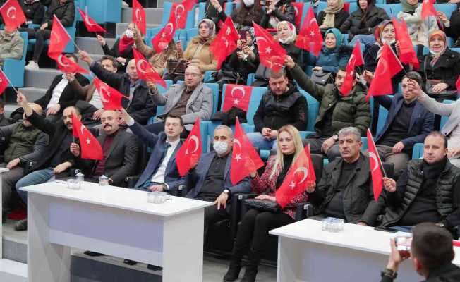 Başkan Işık, ’Bir Hilal Uğruna 18 Mart Çanakkale Zaferi’ programına katıldı