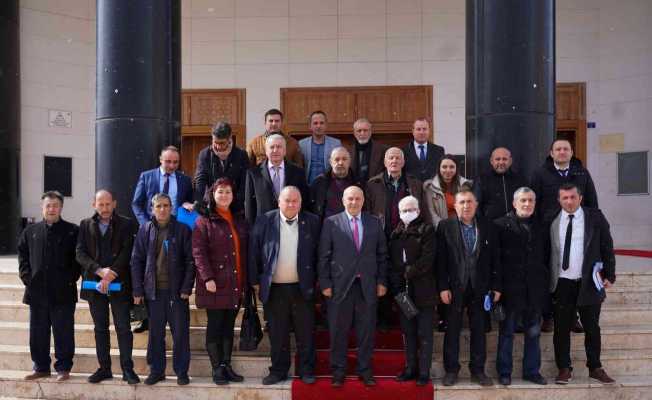 Başkan Tüfekçioğlu muhtarlarla bir araya geldi