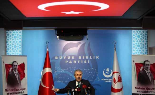 BBP Genel Başkanı Destici: “Şiddet mağduru kadınlara baro tarafından ücretsiz avukat görevlendirilecek”