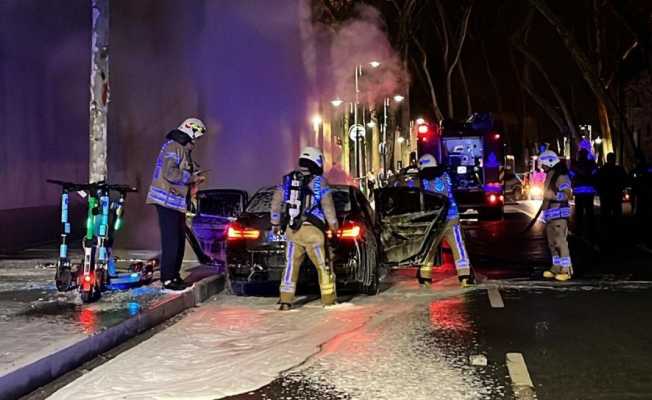 Beşiktaş’ta olaylı gece: Lüks aracının yandığını görünce önce ağladı, sonra kavga etti