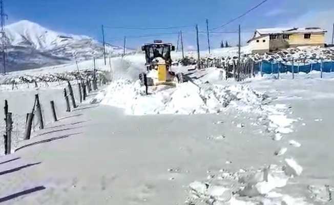 Bingöl’de 182 köy yolu ulaşıma kapandı
