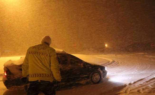Bolu Dağı D100 İstanbul yönü araç trafiğine kapatıldı