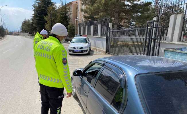 Bolvadin’de asayiş ve trafik denetimleri devam ediyor