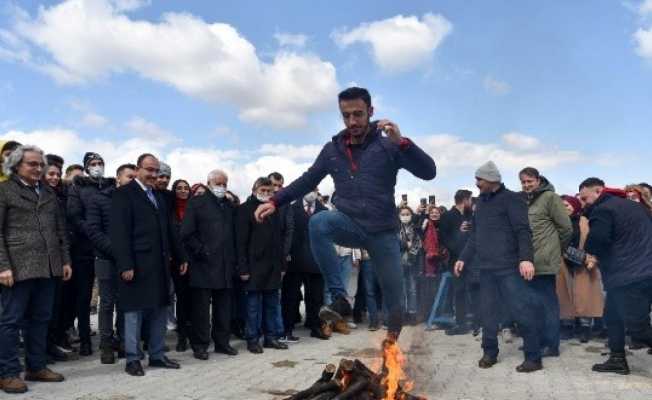 BŞEÜ’de baharın gelişini kutlandı