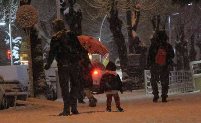 Burdur’da 3 ilçe hariç eğitime ara verildi