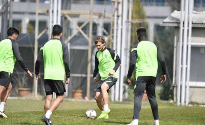 Bursaspor taktik antrenman yaptı