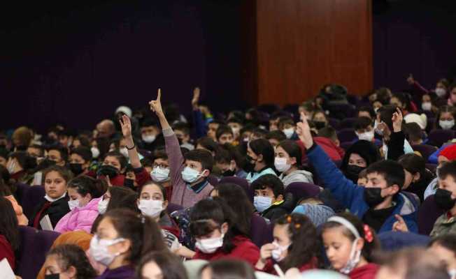 Canik’te öğrencilerin bilgi yarışması heyecanı