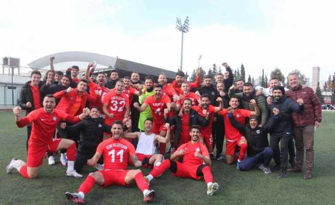 Çeşme Belediyespor hedefine emin adımlarla ilerliyor