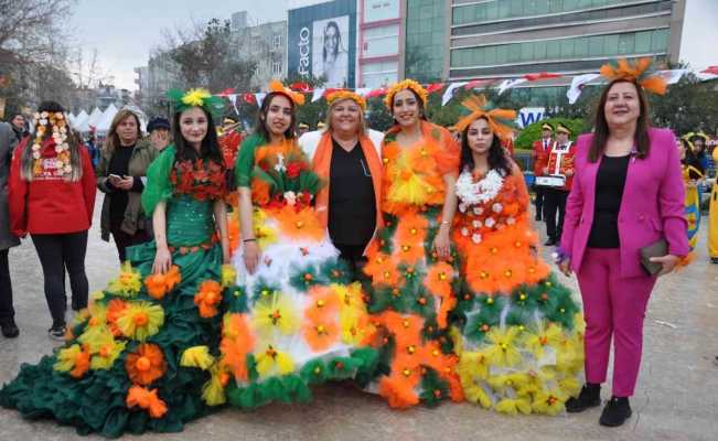 Ceyhan’da karnaval coşkusu