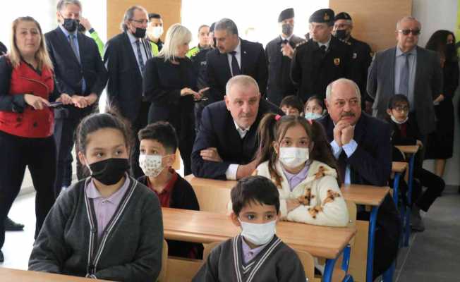 Çocuklar trafik kurallarını eğlenerek öğrenecek