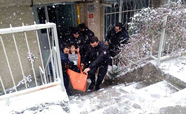 Çorlu’da akraba dehşeti: Üvey teyzesini vahşice öldürdü, eşini de yaraladı