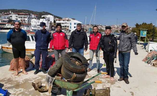 Datça’da deniz dibi temizliği yapıldı