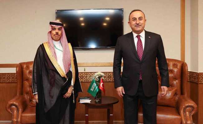 Dışişleri Bakanı Çavuşoğlu, Suudi Arabistan Dışişleri Bakanı Farhan ile görüştü