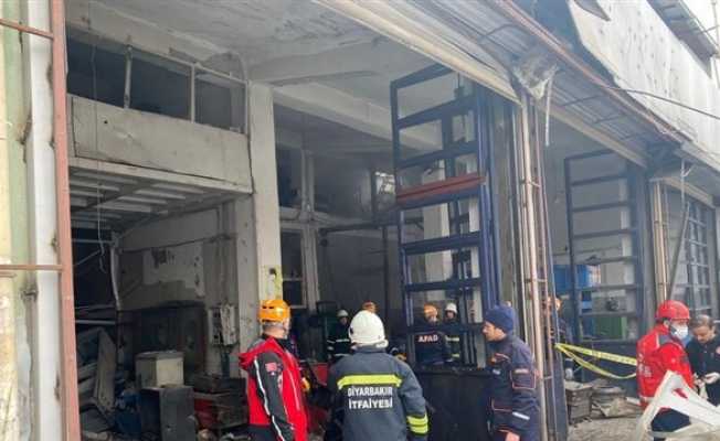 Diyarbakır Valiliğinden patlamaya ilişkin açıklama: 5’i ağır 10 yaralı