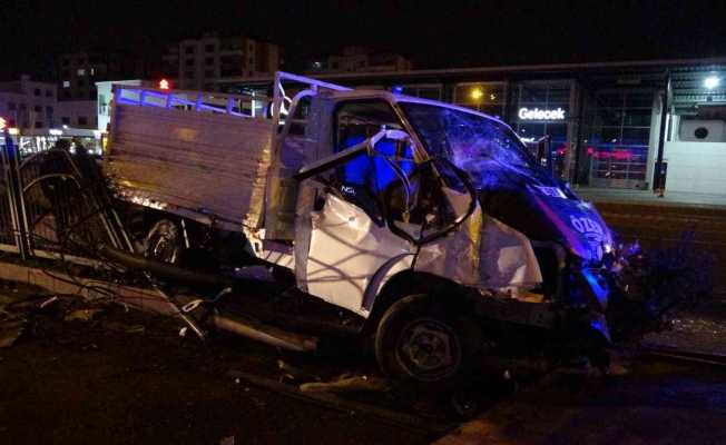 Diyarbakır’da feci zincirleme kaza: 1 ölü 4 yaralı