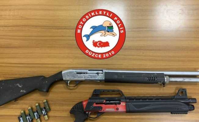 Düzce’de polis 6 ruhsatsız silah ele geçirdi