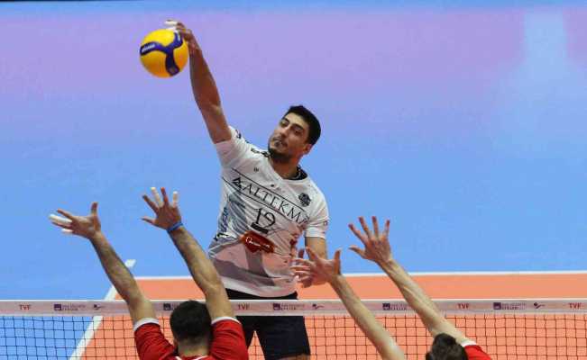 Efeler Ligi: Altekma: 0 - Spor Toto: 3