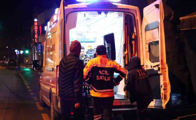 Eğlence mekanında silahlı ve bıçaklı kavga: 3 yaralı