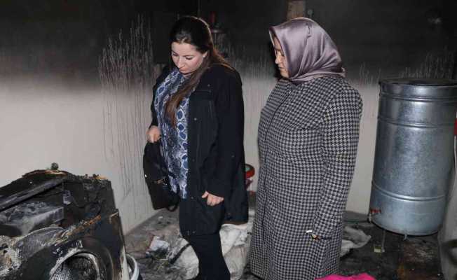 Ekinci’nin eşi Sibel Ekinci’den evi yanan aileye ziyaret