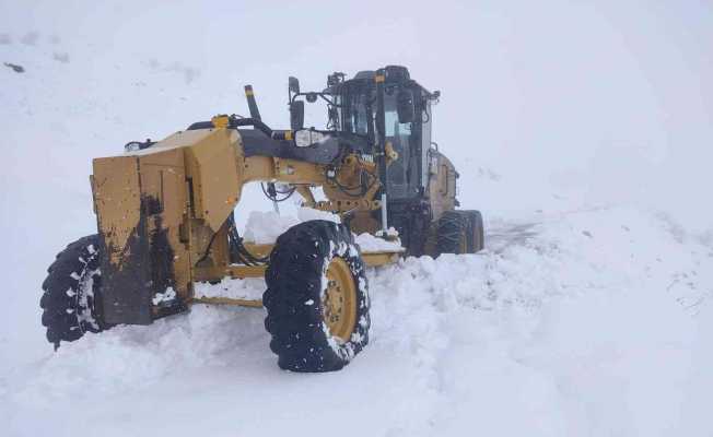 Elazığ’da 86 köy yolu ulaşıma kapandı