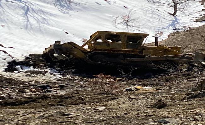 Elazığ’da dozer uçuruma yuvarlandı: 1 ölü